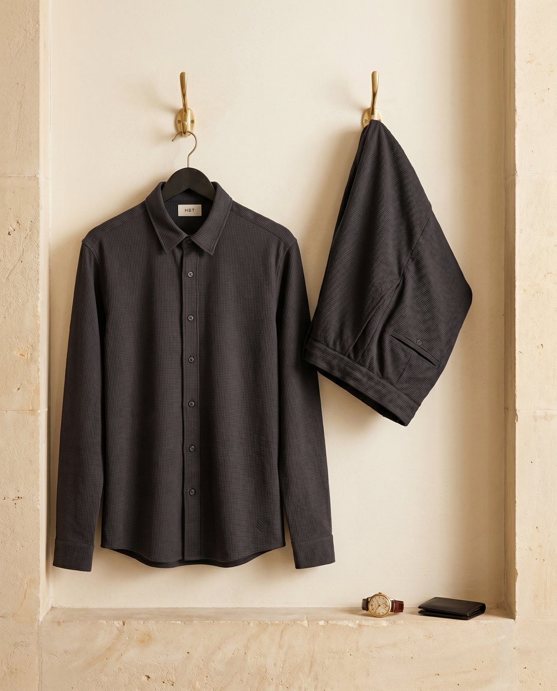 Shirting styled without a model